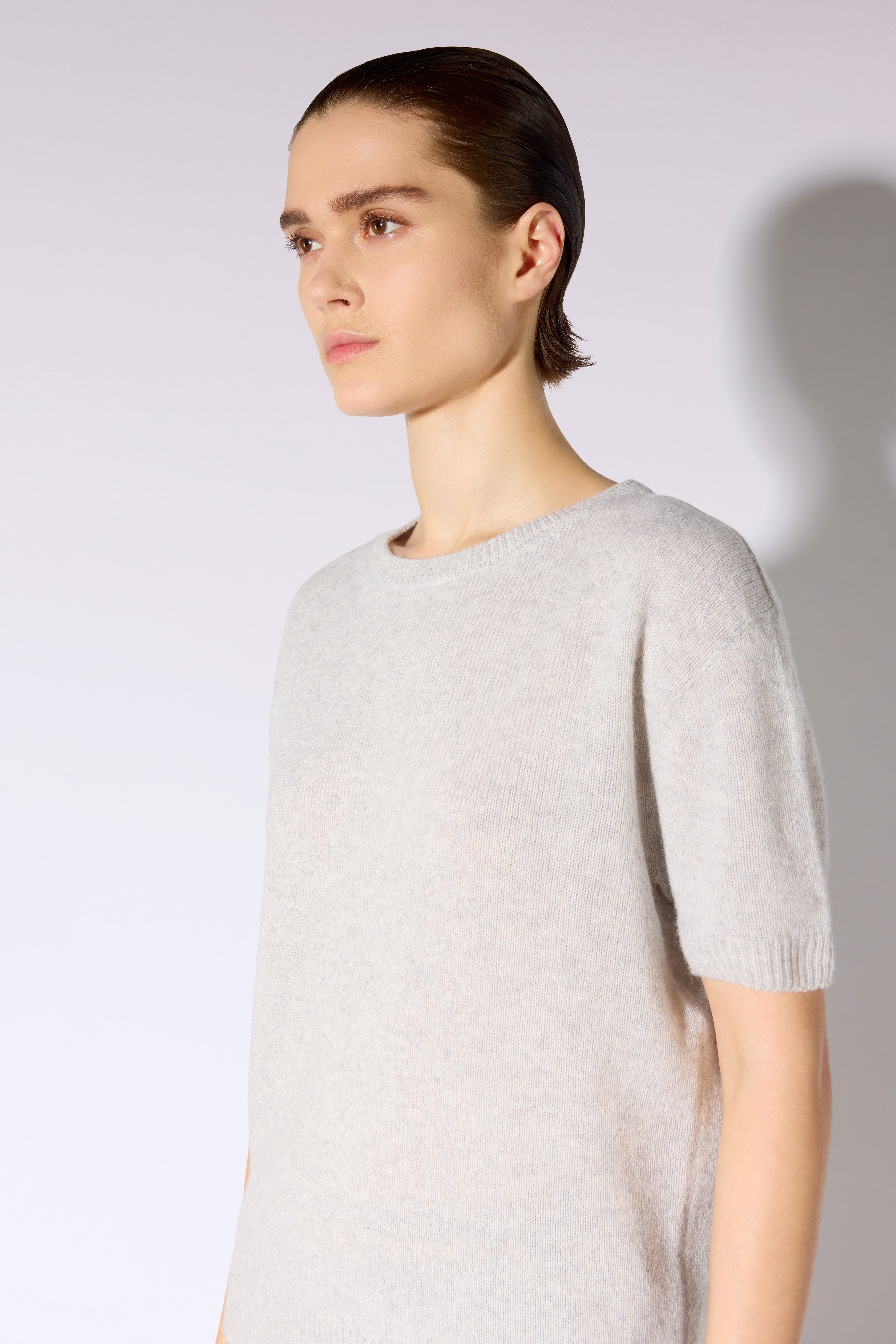 MAGLIA-LESLIE
