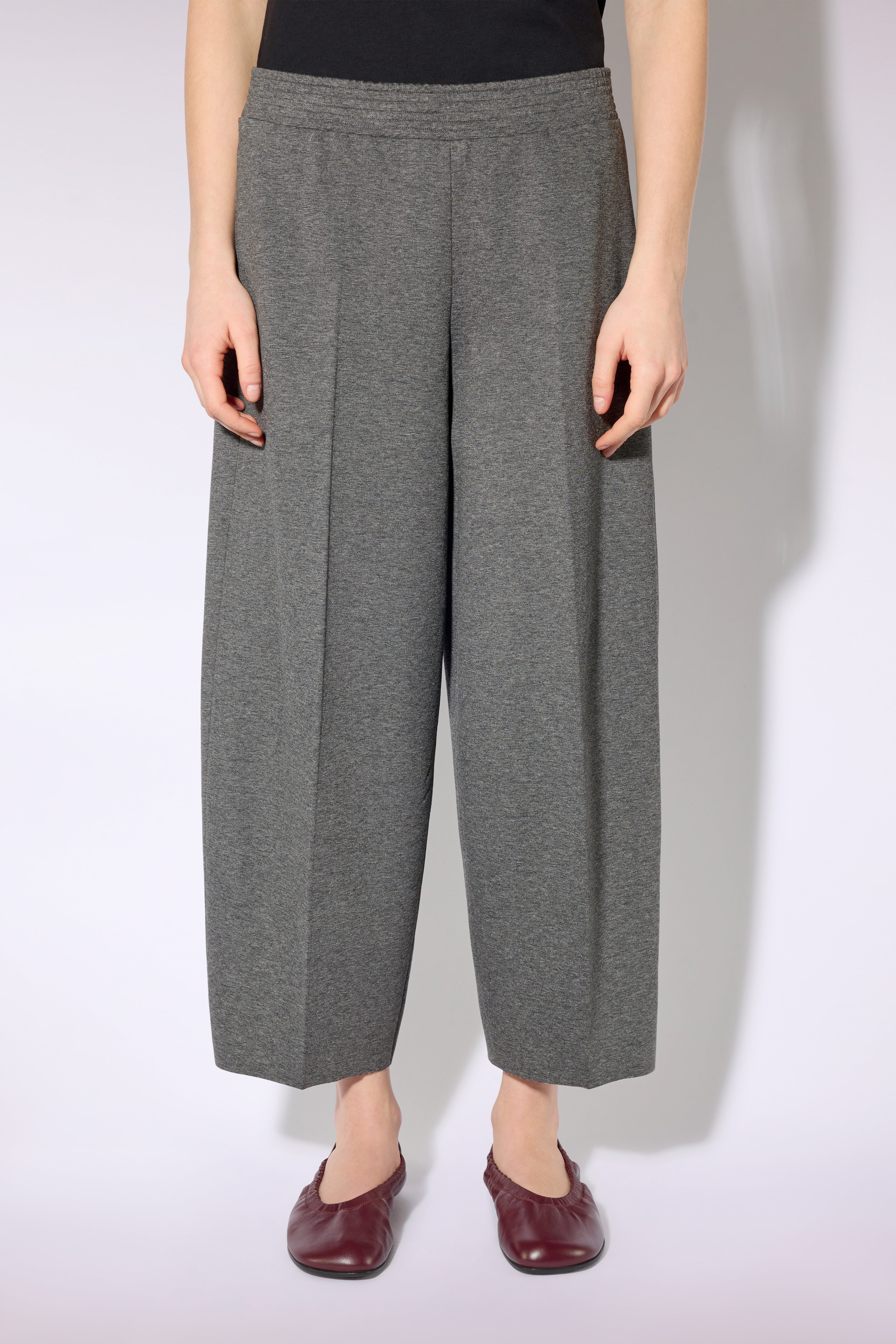 PANTALONE-HARPER