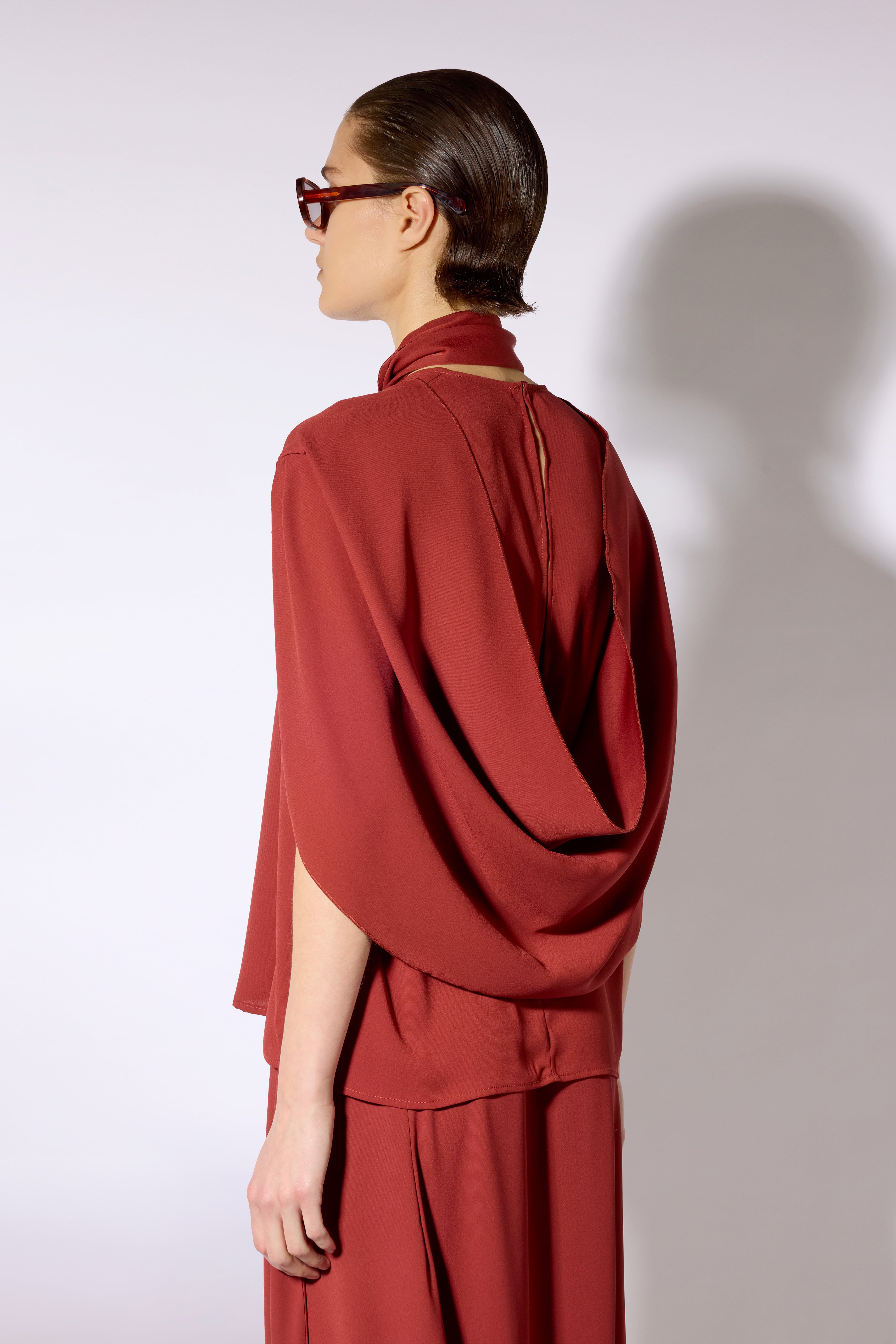 BLUSA-INDRA
