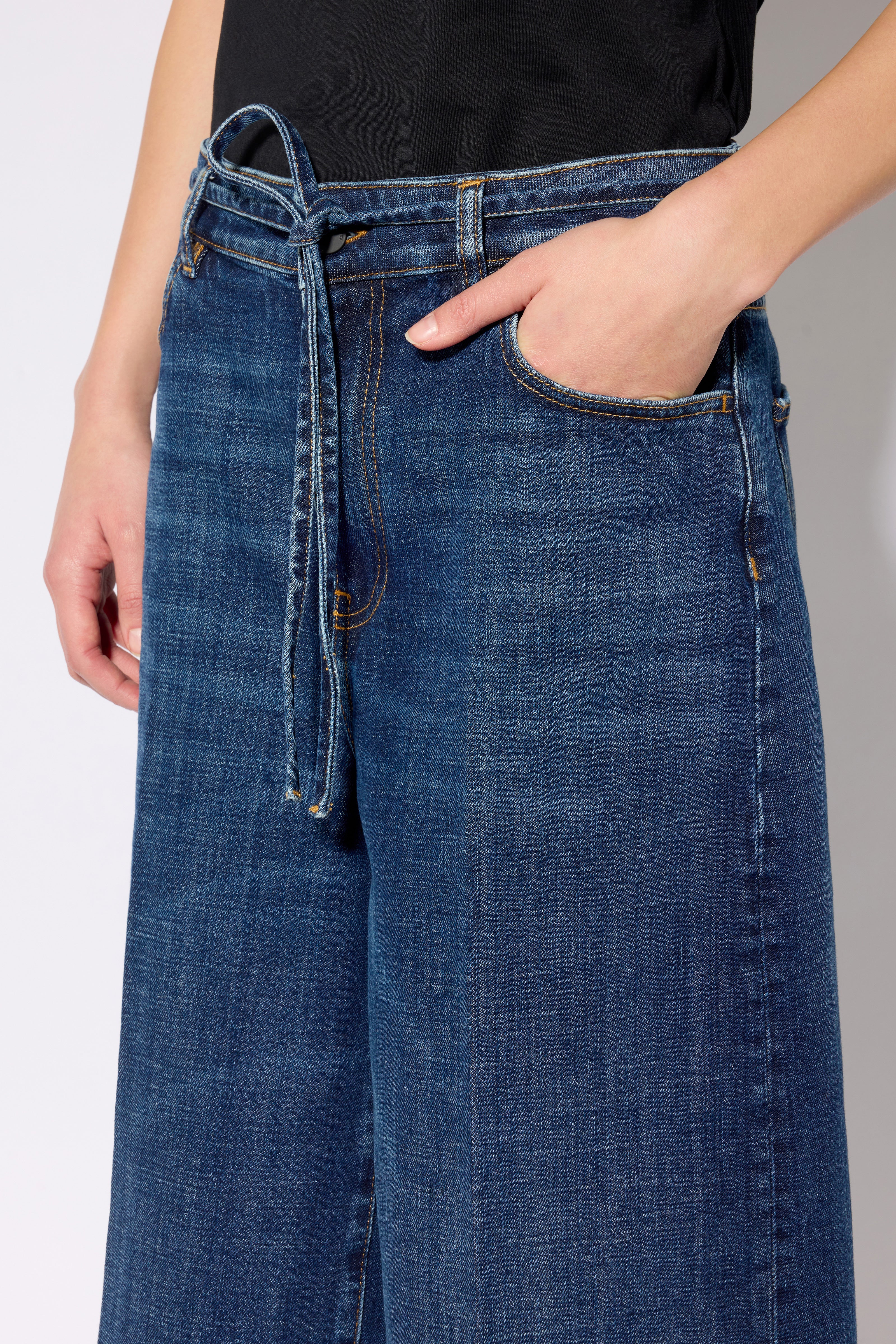 JEANS-DYLAN